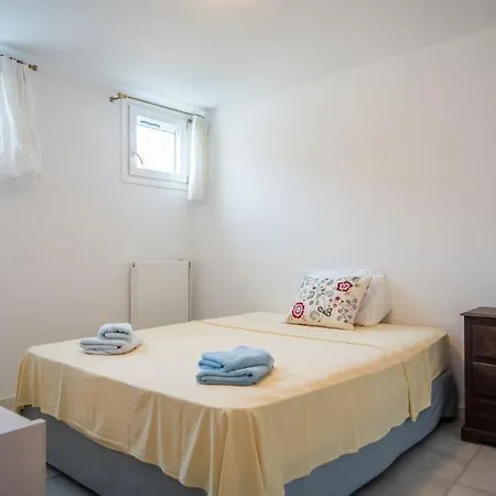 Seafront Pet Friendly Wakening Senses